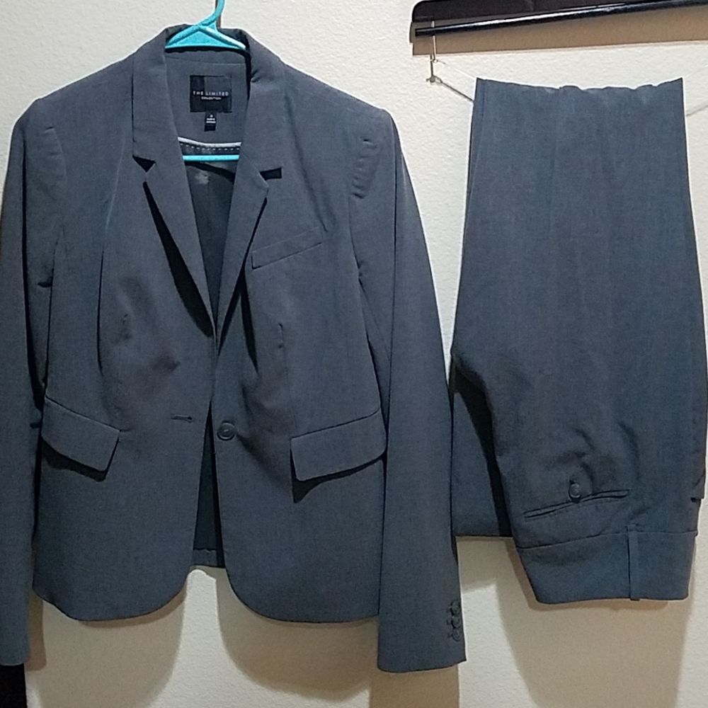 Limited Pant Suit Set 4/6 Grey